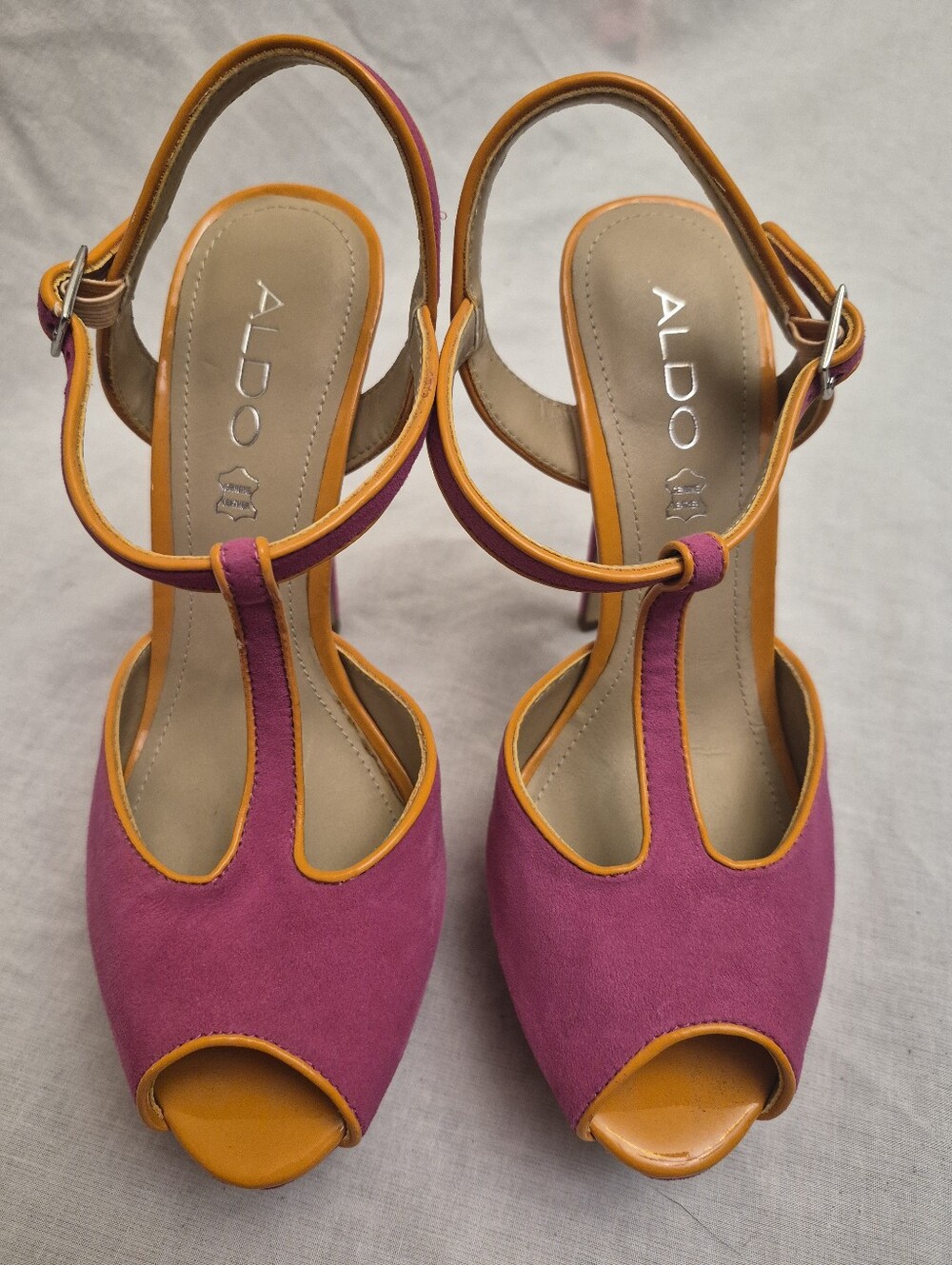 ALDO Magenta Suede Platform T-Strap Heels Size 38 | Mustard Trim